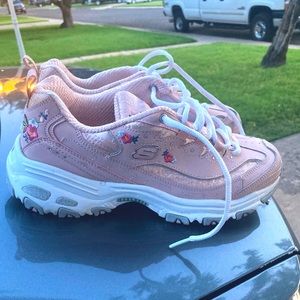 Brand new !🤍 Sketcher Air Cooled Memory Foam